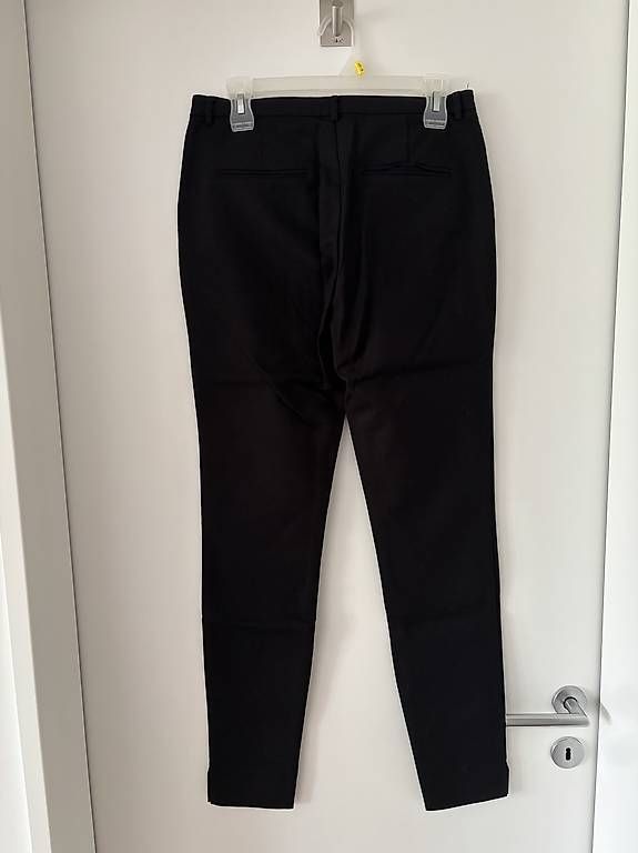 Hosen: Business Hose, Grösse m – Gebraucht aus Uetikon am See von Laura__S 1