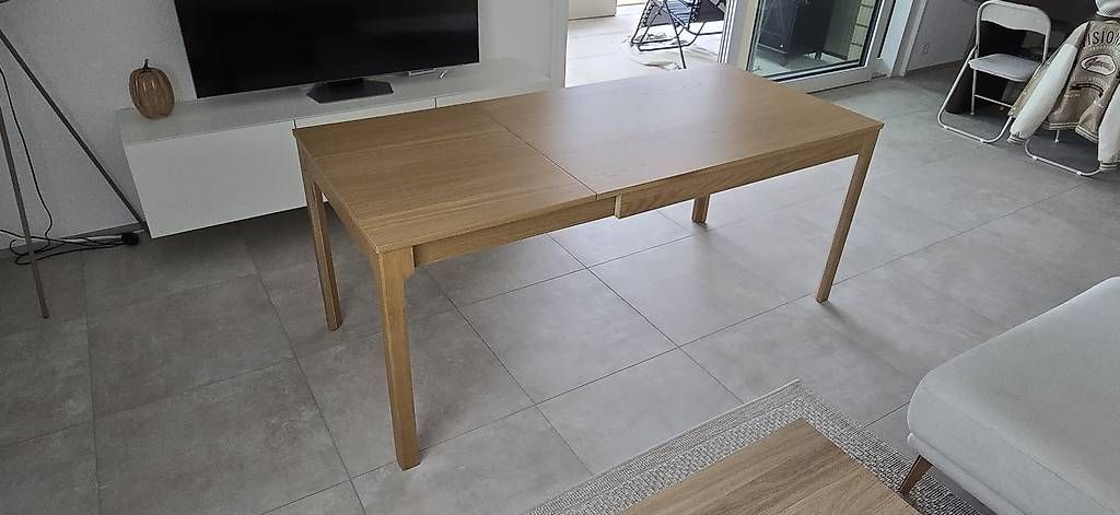 Tische: IKEA EKEDALEN – Gebraucht aus St.Gallen von DBCooper 2