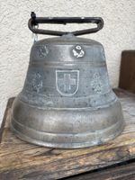 ALB. Gusset Glocke