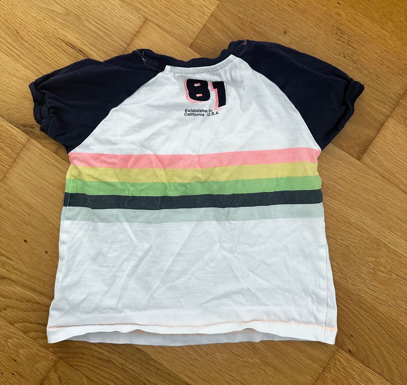 Guess Camicie, Top & T-shirt: Guess Kinder-T-Shirt – Usato da Dürrenroth venduto da tvy_bh56 4