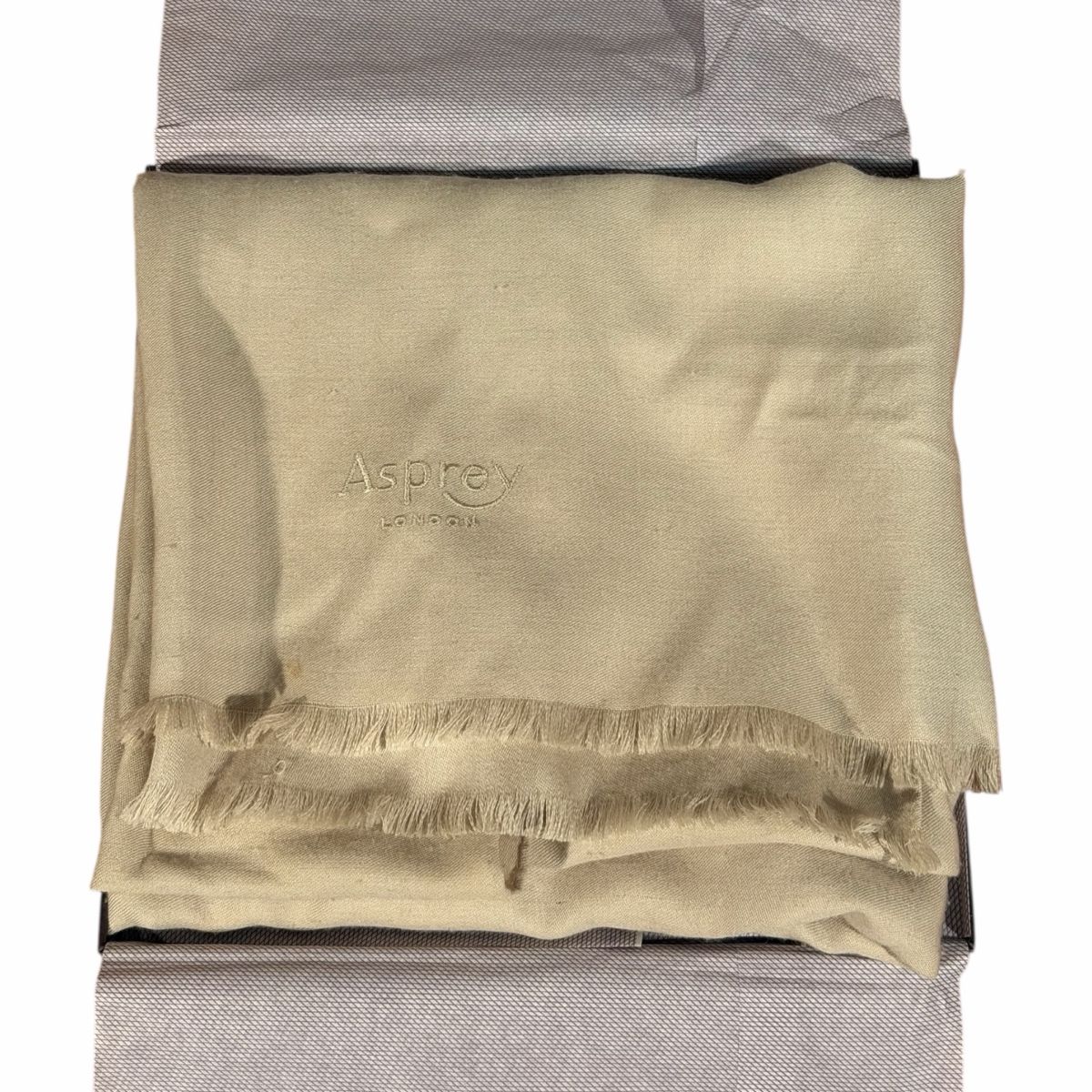 Foulards & écharpes: Luxury Asprey London Scarf - Perfect for Winter ❄️ – D'occasion à Lausanne par vas_cdb2
