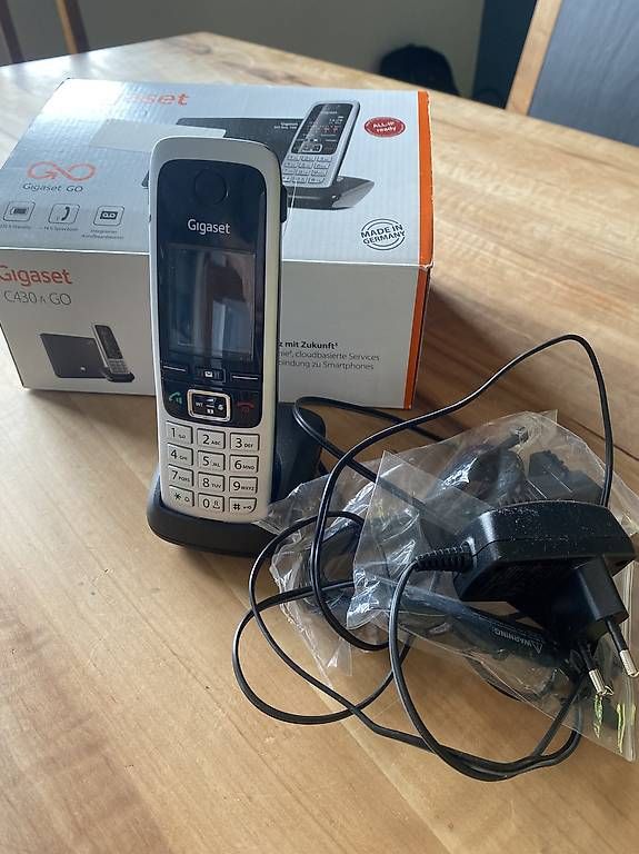 Telefoni: Gigaset Schnurloses Telefon – Usato da Spiez venduto da zuckerbaeckerin78