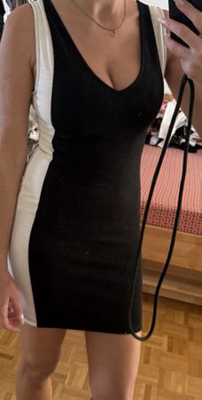 Pull&Bear Kleid Sommerkleid Minikleid Schwarz/Weiss Gr. S