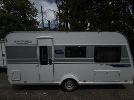 LMC  Wohnwagen,Top Zustand,VIVO 400D, mit komplett Inventar