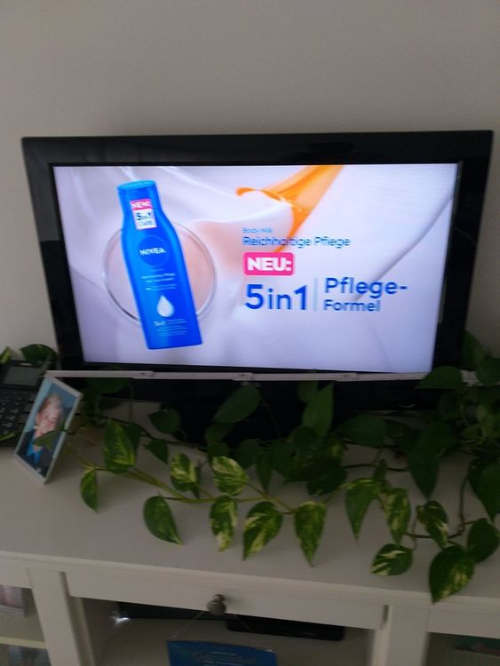 TV Gerät LED 80 cm | Kaufen auf Ricardo