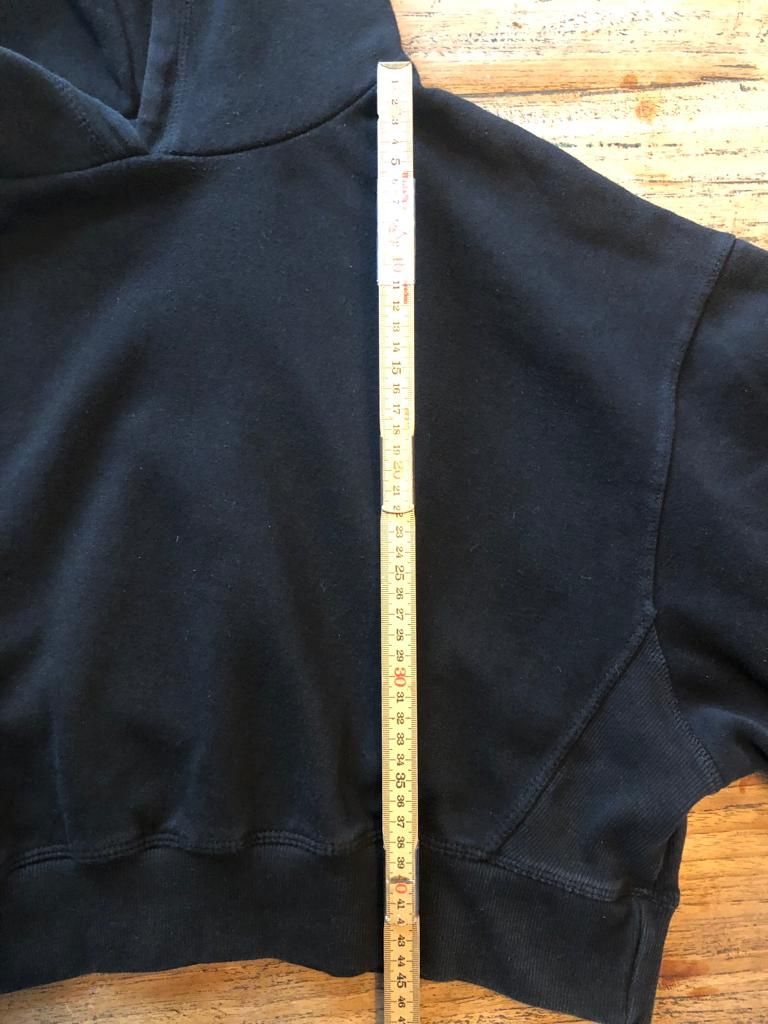 Maglioni & Felpe: Pull & Bear. Kurze Kapuze Sweat. Schwarz. Gr. S. – Usato da Zürich venduto da Sunnyflower97 5