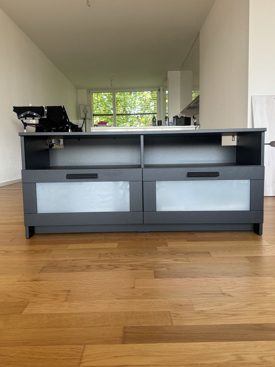 Ikea Meubles TV: Fernsehmöbel Ikea Brimnes – D'occasion à Uster par fantoche_22 3