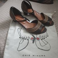 Chie Mihara, schöne Sandale Gr. 39