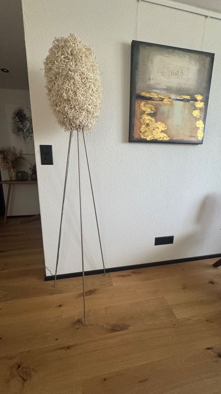 Lampade: Design-Stehleuchte mit LED – Usato da Lohn-Ammannsegg venduto da nw74