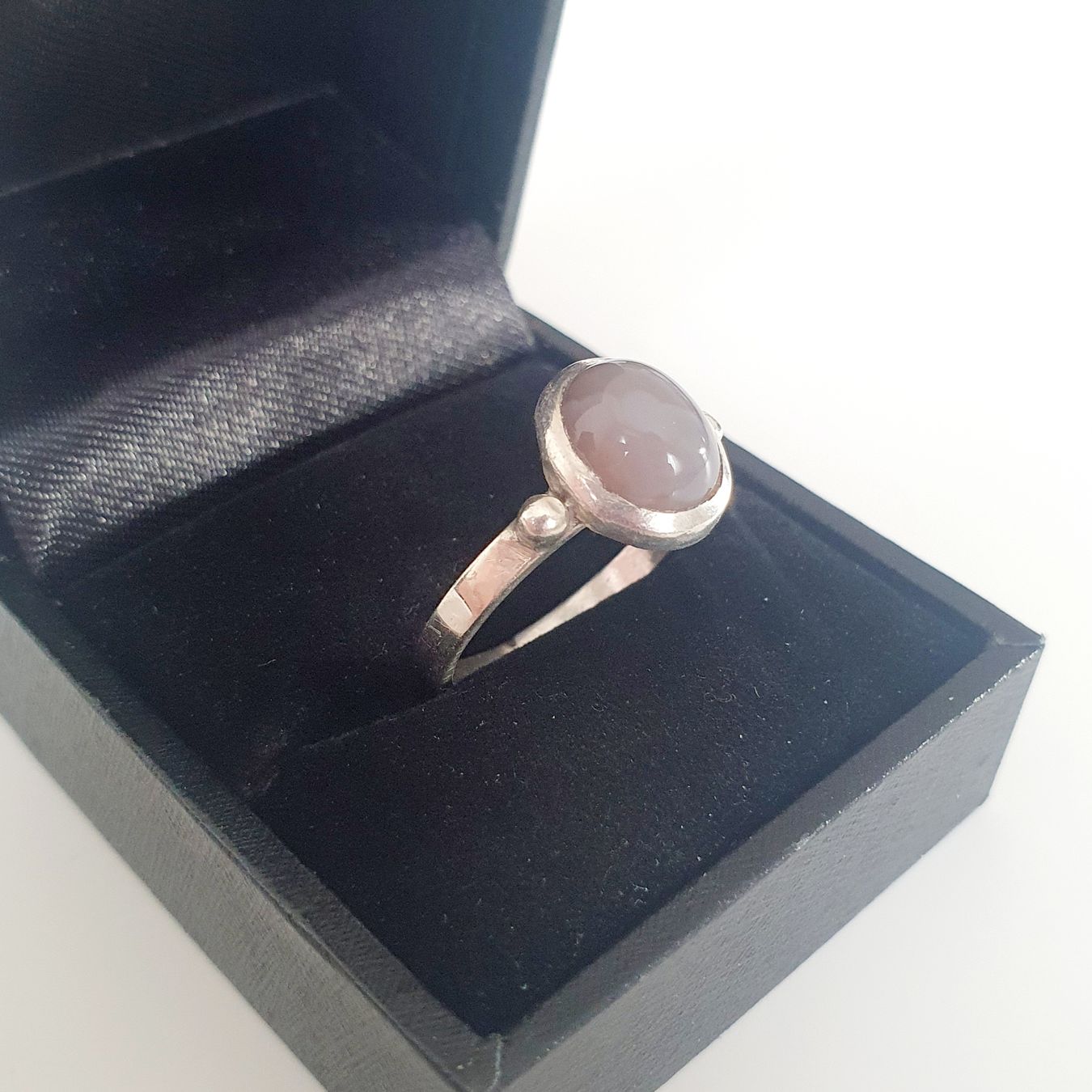 Bagues: Vintage Silberring 925 mit Chalcedon Edelstein, Gr 18.8mm – D'occasion à Kreuzlingen par Wunderkiste123