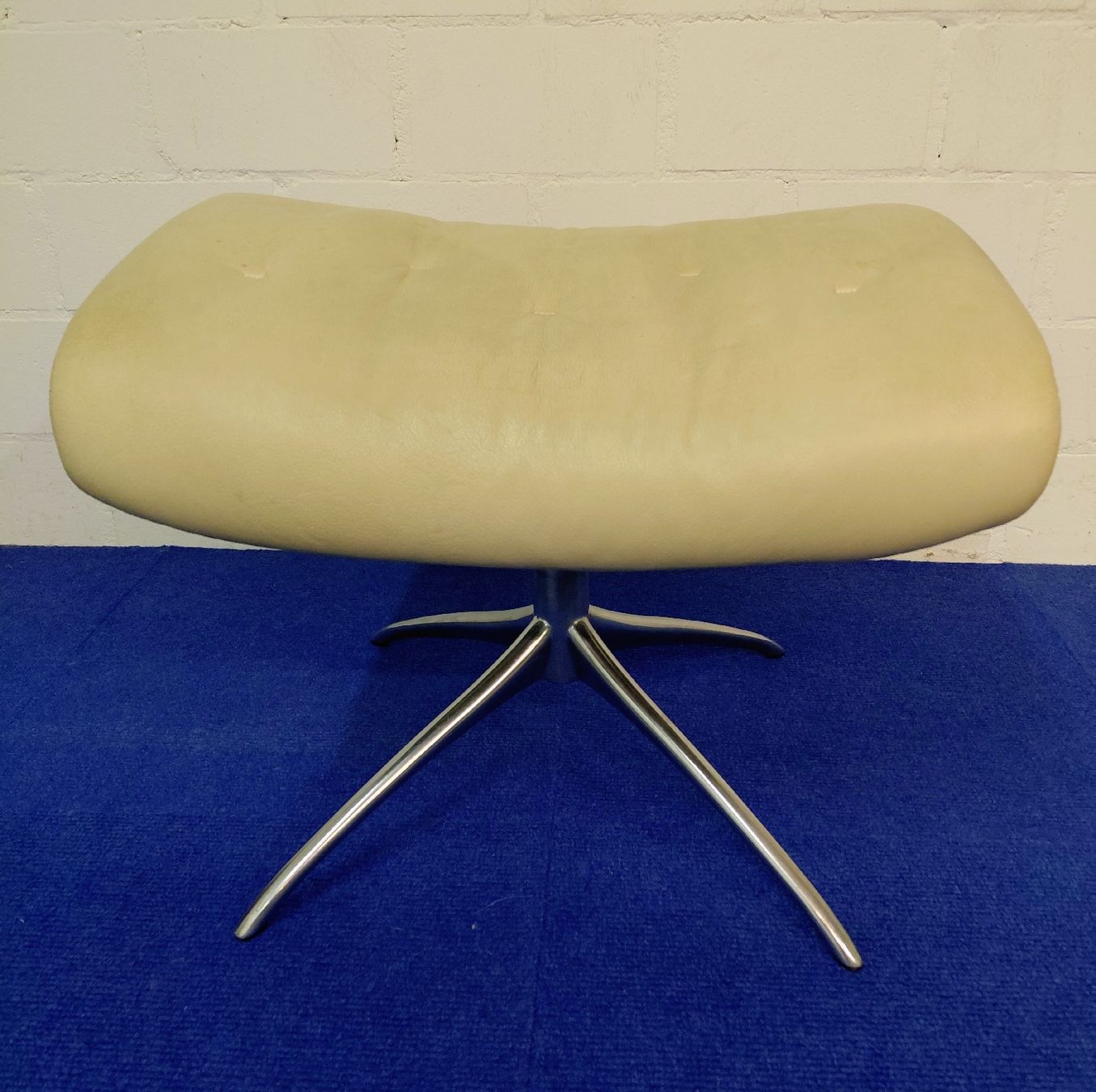 Stressless Poltrone: Stressless Sessel Metro high back mit Hocker – Usato da Wabern venduto da Pille68 6