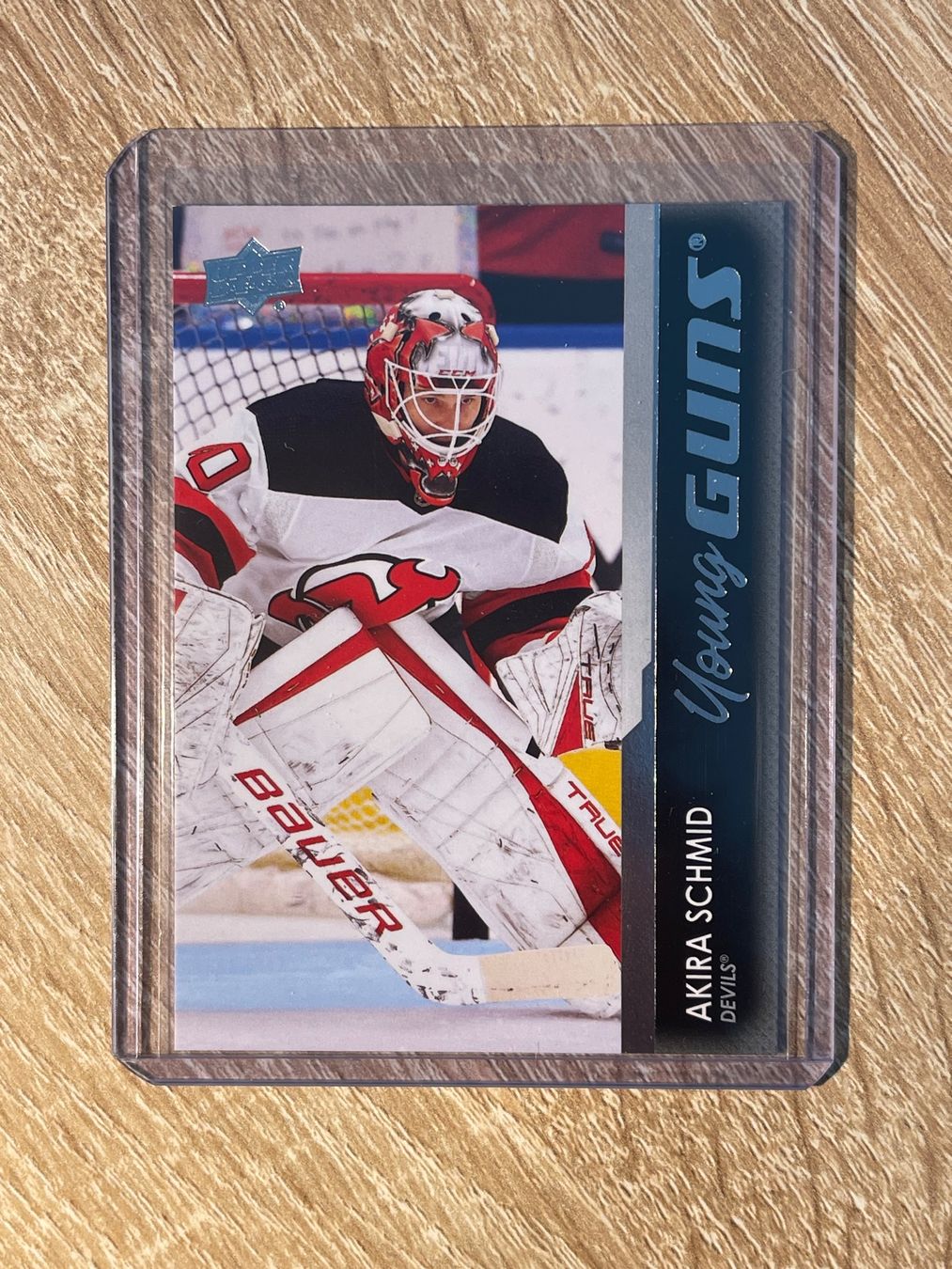 NHL Sammelbilder & Trading cards: Upper Deck Young Guns Akira Schmid New Jersey Devils – Gebraucht aus Thun von Suomitiger