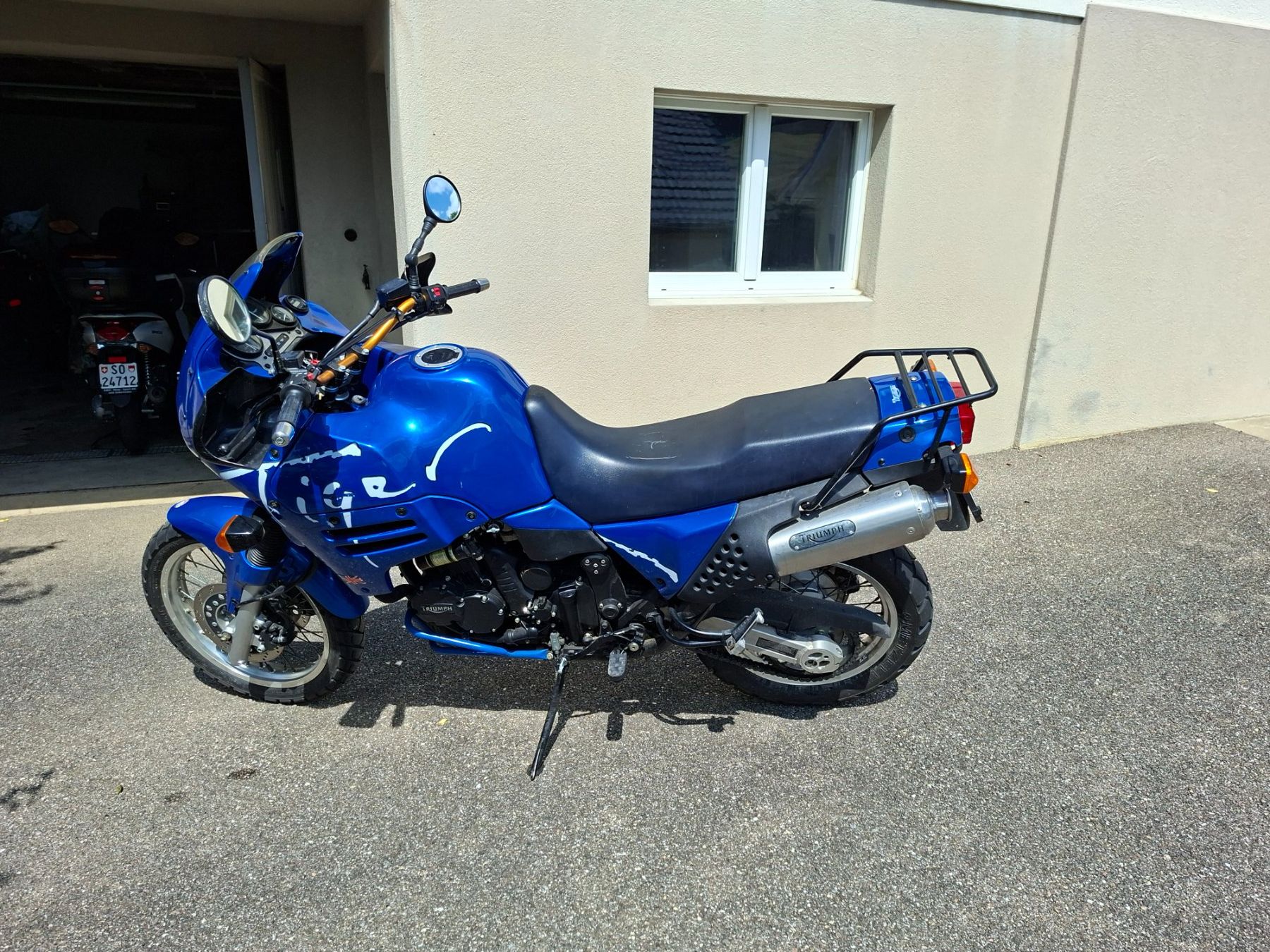 Triumph Enduro: Motorrad Triumph Tiger 900 – Usato da Nunningen venduto da Faehe