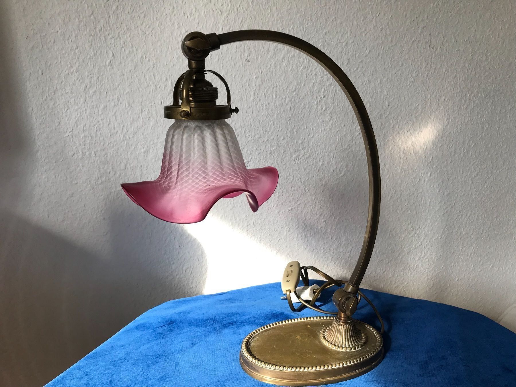 Lampen: Antik Tischlampe mit schöne Glasschirm – Gebraucht aus Zürich von Artnuvo 2