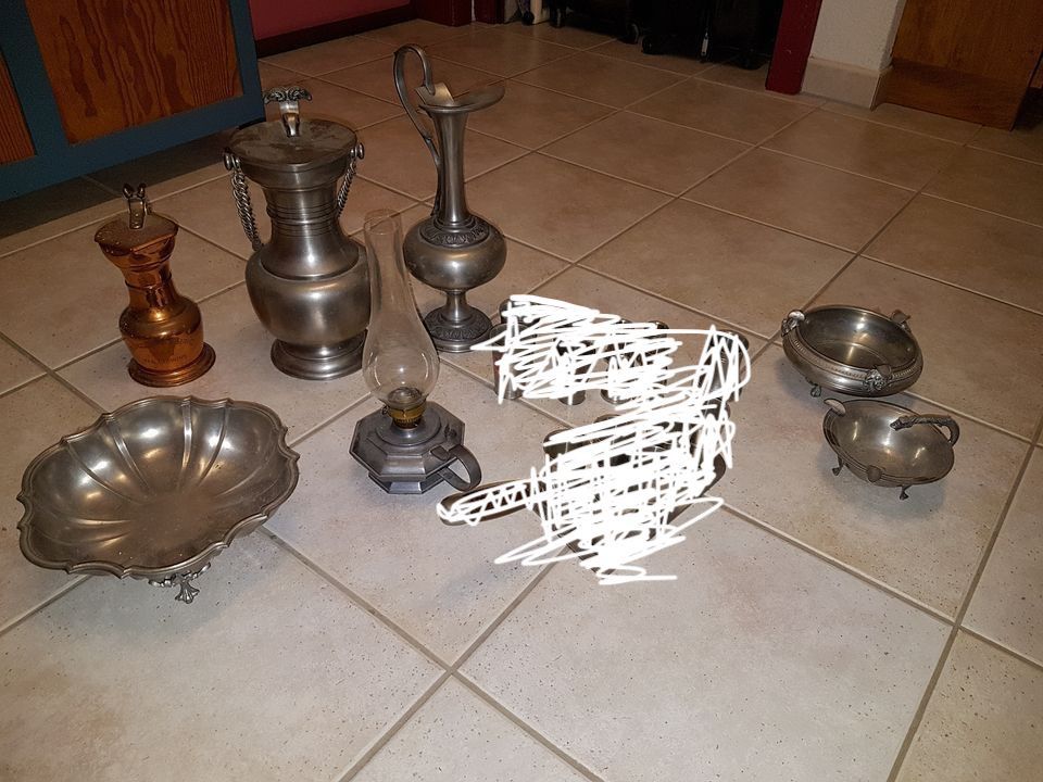 Caraffe: étain divers objets – Usato da Courgenay venduto da chantalcm