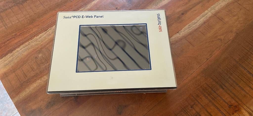 Monitor: Saia PCD E-Web Panel Type PCD7.D457ET7F – Usato da Wettingen venduto da vpr_9gz6