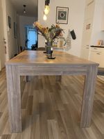 Ausziehbarer Esstisch in sehr gutem Zustand -160-220cm 
