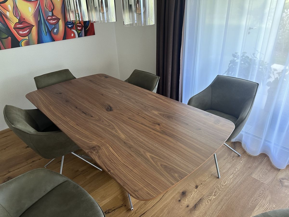Pfister Tavoli: Esstisch Designer Koinor – Usato da Neukirch (Egnach) venduto da Drughino 3