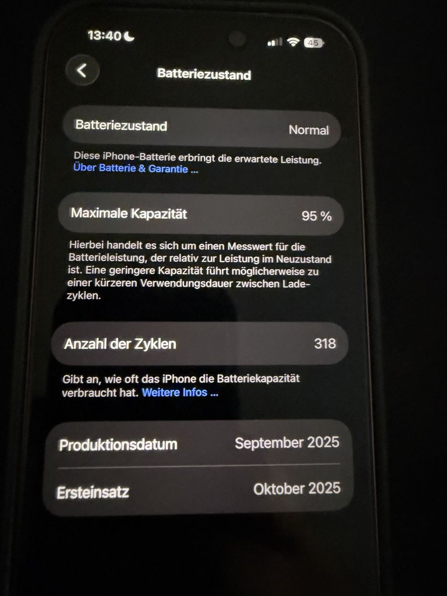 Apple Telefoni cellulari / Smartphones: Iphone 17 Pro 256 GB - Cosmic Orange – Nuovo (secondo la descrizione) da Basel venduto da Luca8887 2