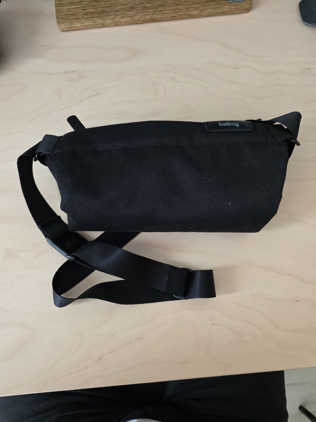 Bellroy Taschen: Bellroy Sling Mini, Fine Weave, Melbourne Black – Gebraucht aus Bäretswil von xxflockixx