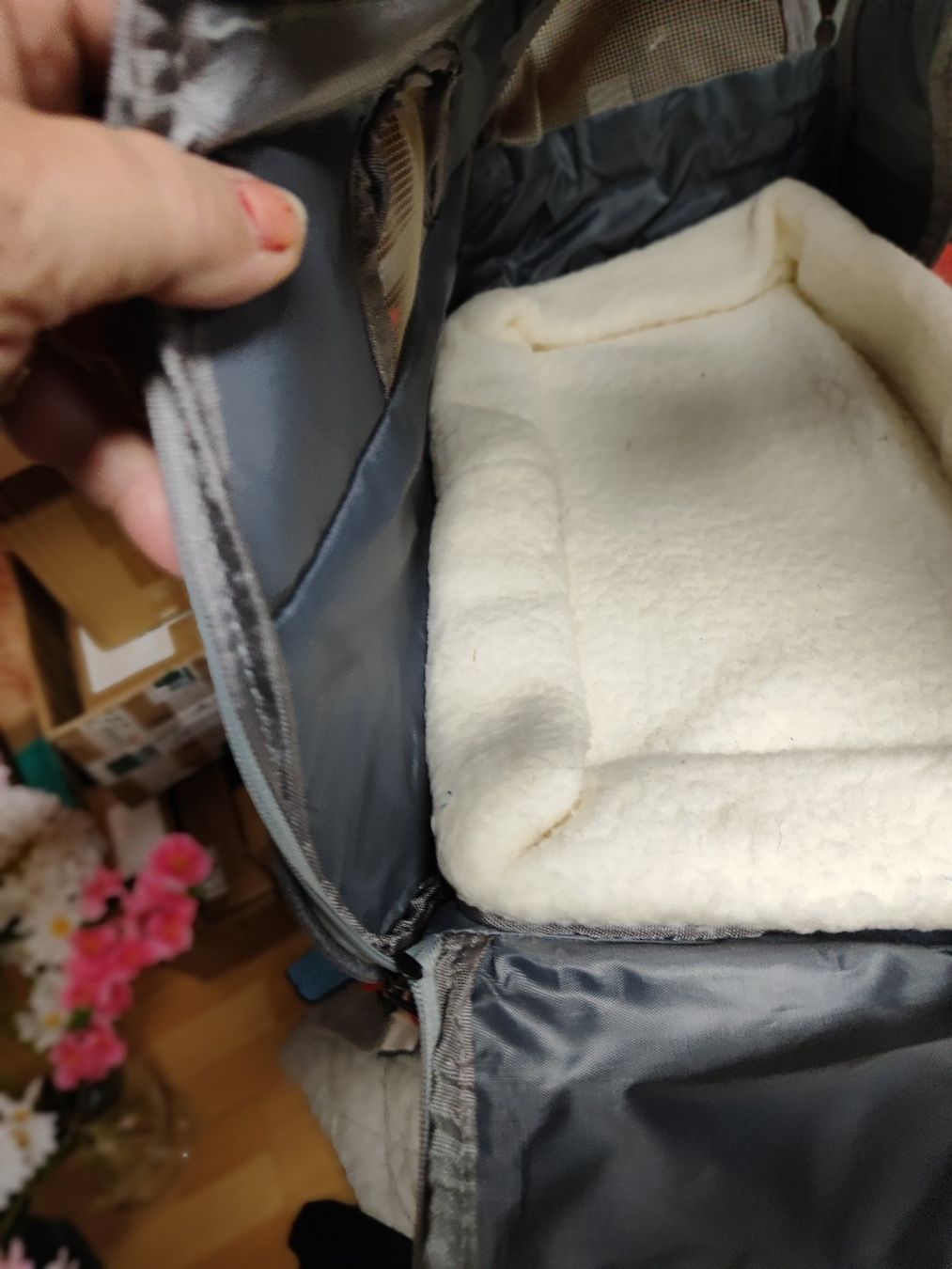 Liege- & Schlafplätze: Grosse Hunde / Katze Tragtasche – Neu und originalverpackt aus Langnau am Albis von Judithsebi 3