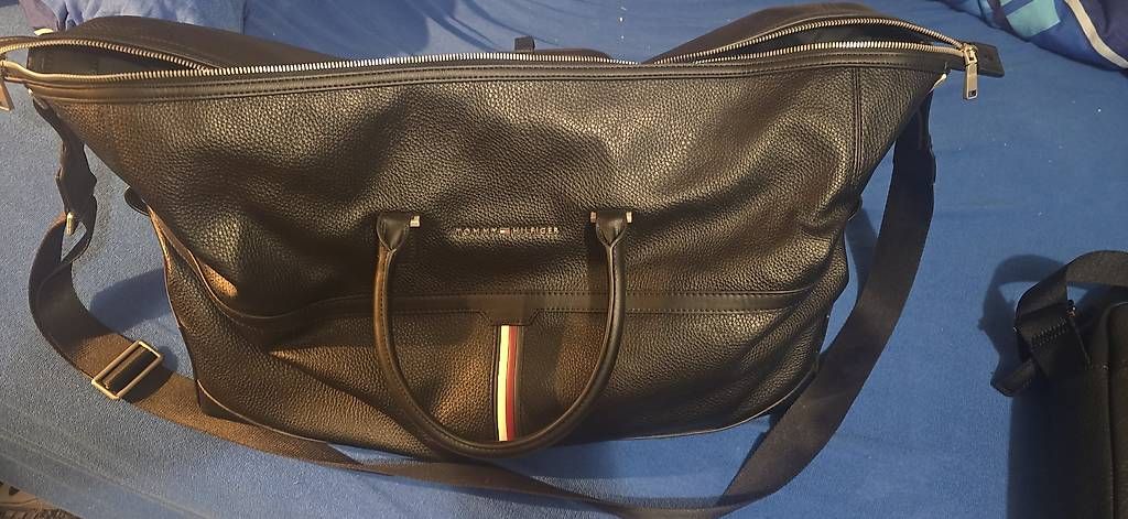 Borse: Tommy Hilfiger Reisetasche – Usato da Ebikon venduto da Mr.Busdriver