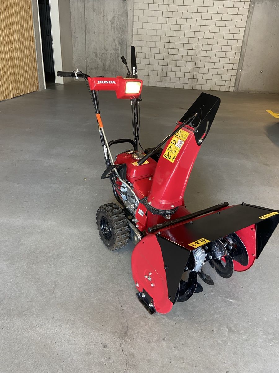 Honda Alle Maschinen: Honda Schneefräse Hs622 – Gebraucht aus Seewis-Pardisla von skoda8 5