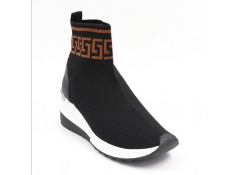 Scarpe da donna: Baskets noires et motifs bruns – Nuovo e nell'imballaggio originale da Petit-Lancy venduto da mina222 1