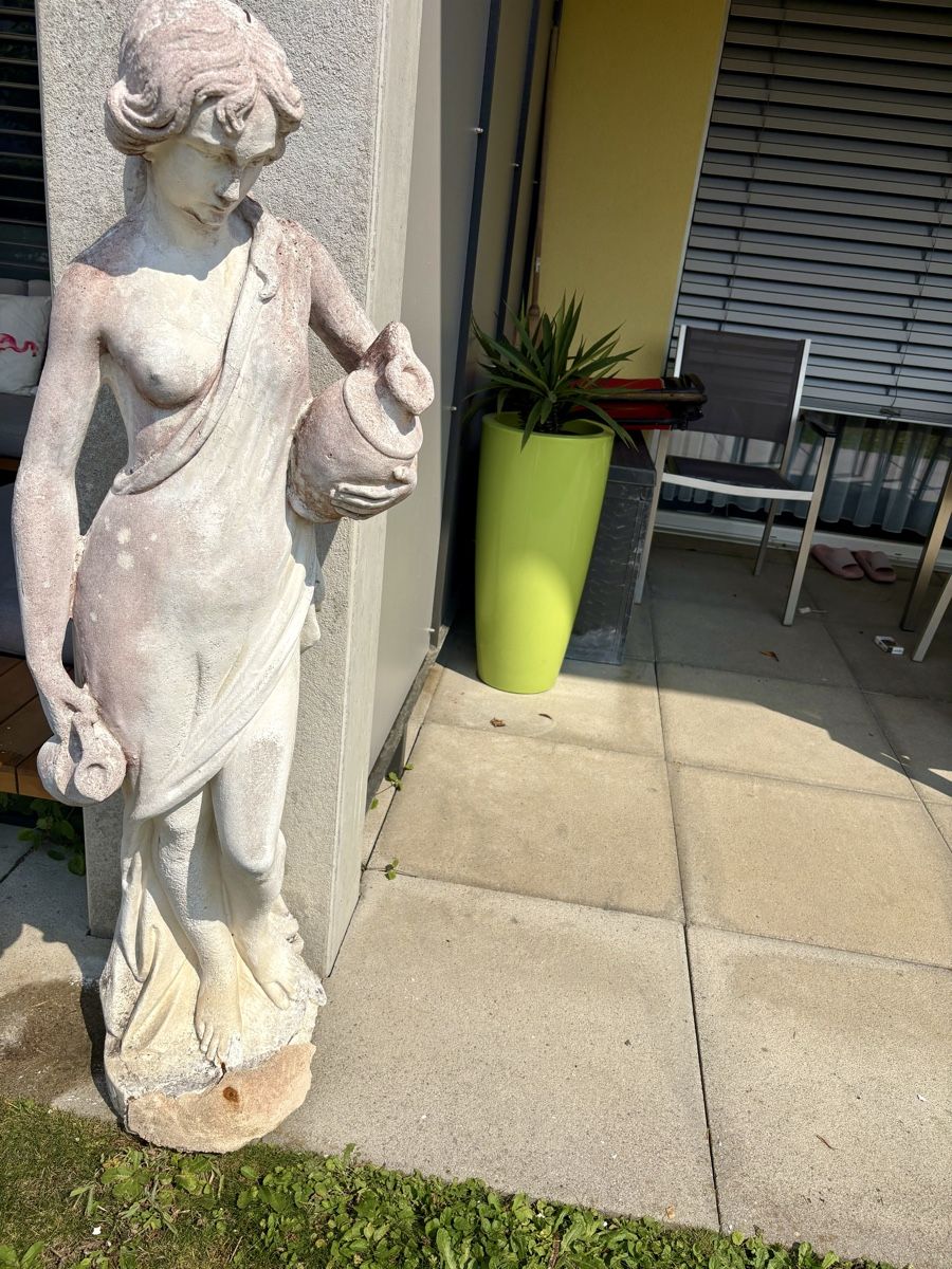 Figuren: STATUE AUS BETON – Gebraucht aus Schönenwerd von supertop
