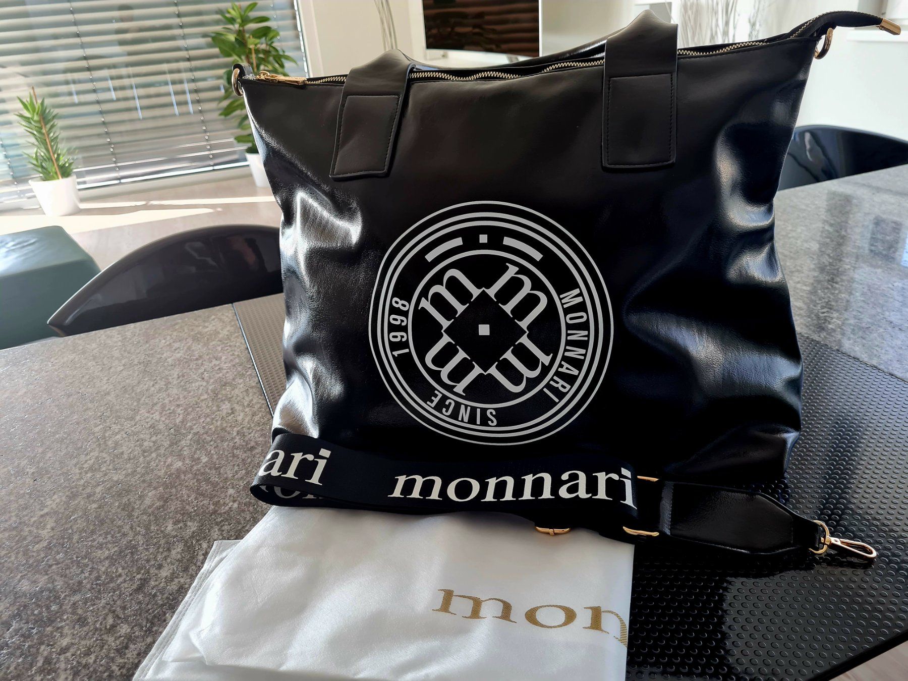 Sacs femmes: Handtasche/ Shopper MONNARI – Neuf avec emballage d'origine à Schaffhausen par Catboot01