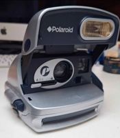 Appareil photo Polaroid 600 silver 