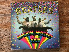 2 EP livret The Beatles Magical Mystery Tour