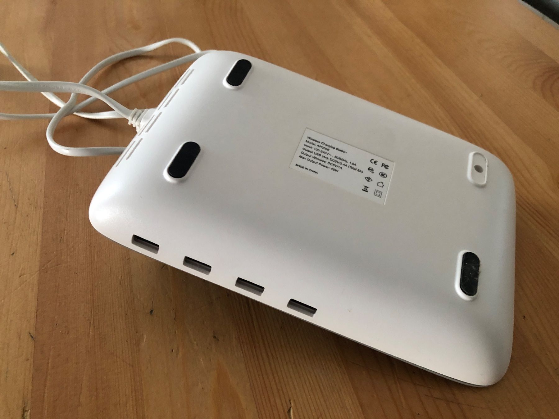 Caricabatterie: Wireless Charger Station + usb – Nuovo (secondo la descrizione) da allschwil venduto da Admin1456 4