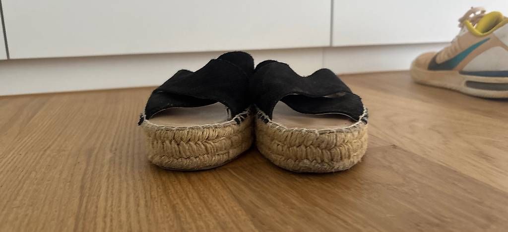 Scarpe da donna: Leder Slipper Zign Grösse 36 – Usato da Uitikon-Waldegg venduto da pri_vrl8 3
