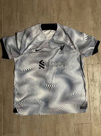 ORIGINAL FC LIVERPOOL TRIKOT 2022/23