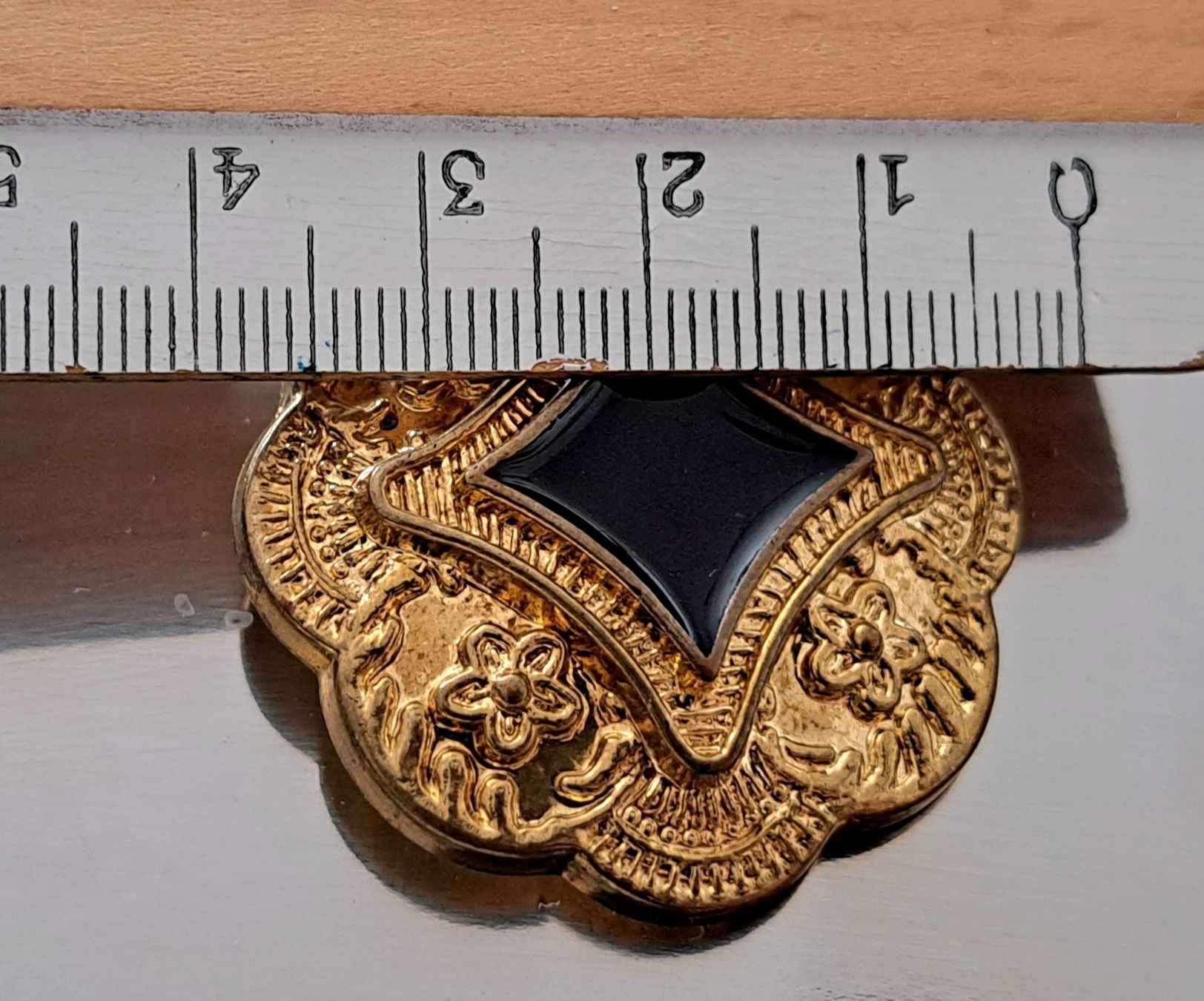 Bottoni: Bouton vintage - 4cm – Usato da Hauterive NE venduto da ali_vintage 2