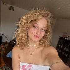 Profile image of karmabis_