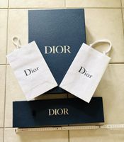 2 Dior Schachteln und 2 Papier Taschen
