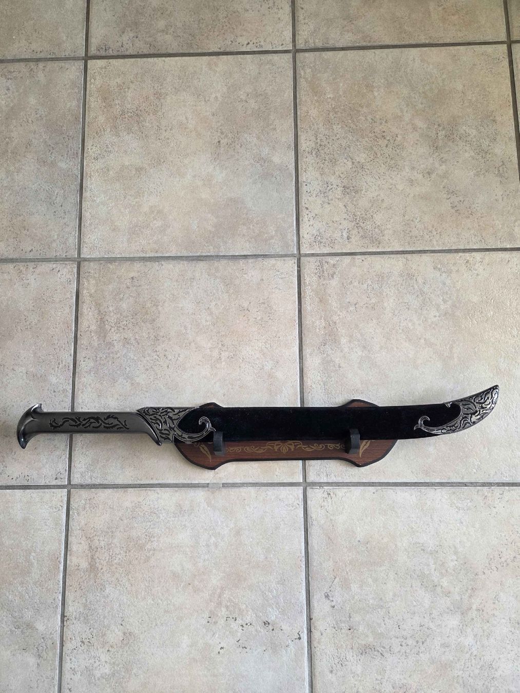 Sonstiges zum Sammeln & Seltenes: The Hobbit replica sword – Gebraucht aus Bonstetten von Emily 4