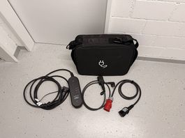 Audi Universal E-Tron EV Charger / Ladegerät