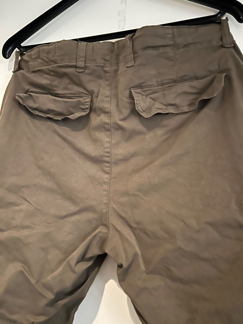 Pantaloni: Kurze Hosen – Usato da Zumikon venduto da Uranus88 2