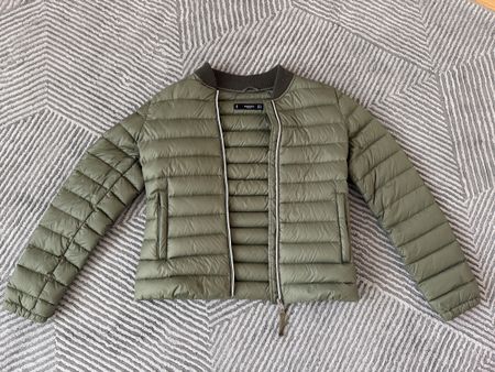 Mango Daunenjacke, Grösse XS, Olivgrün, Top Zustand!