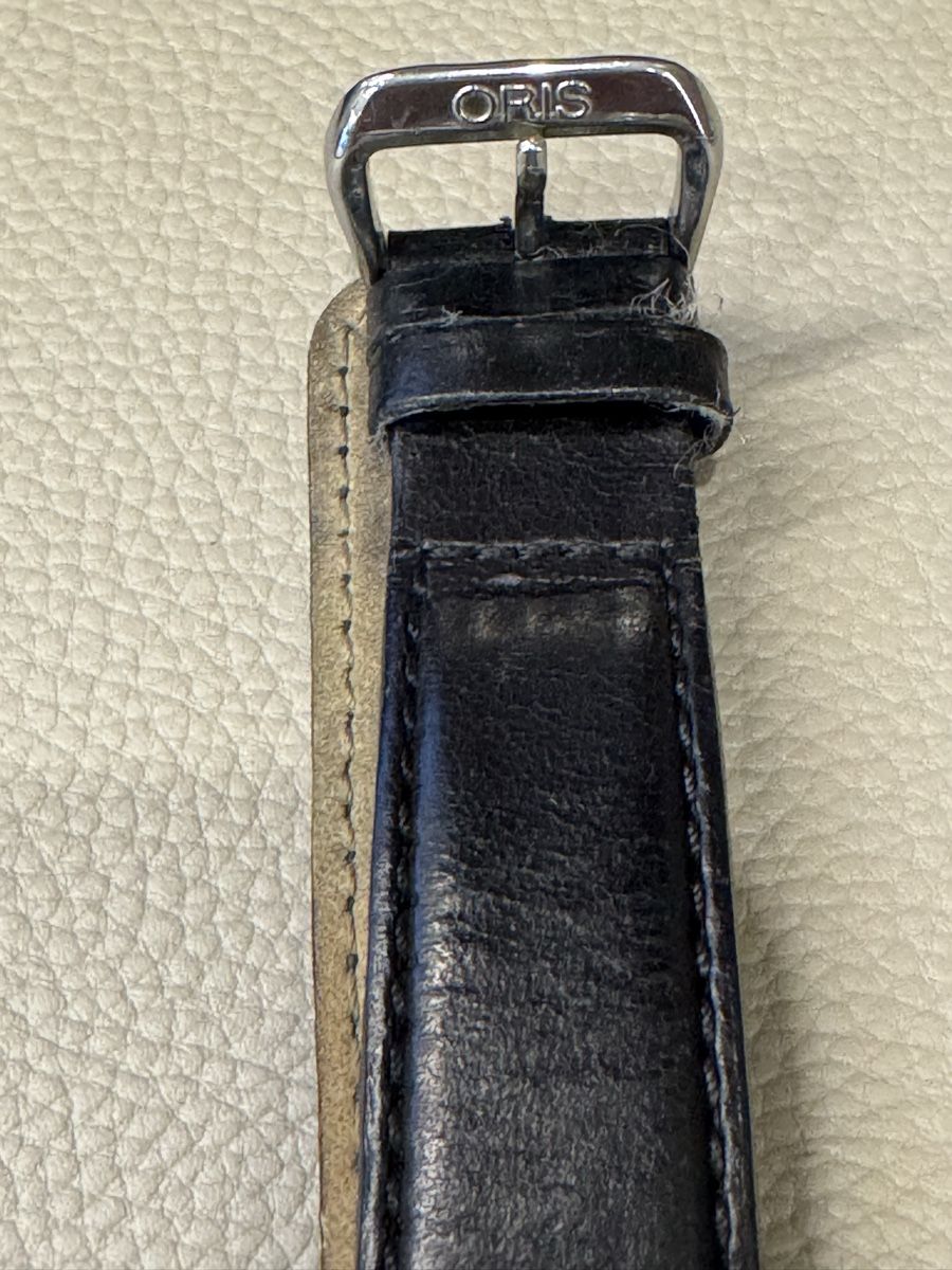 Oris Orologi: Oris Automatic Herrenuhr mit Lederarmband, gute Zustand – Usato da Montévraz venduto da W1965 2