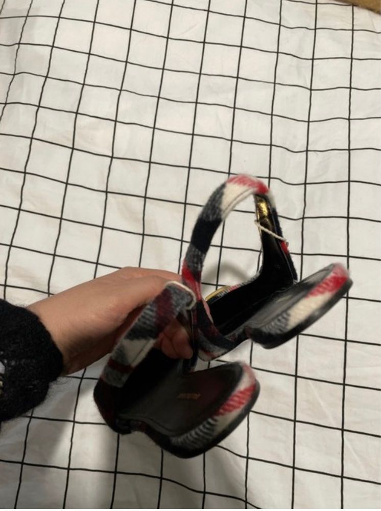 Balenciaga Scarpe da donna: Balenciaga Schuhe – Nuovo e nell'imballaggio originale da Zürich venduto da katya_noia 3