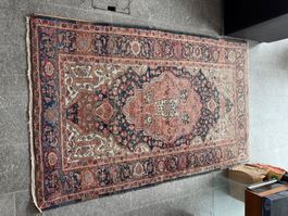 Grosser Orientteppich