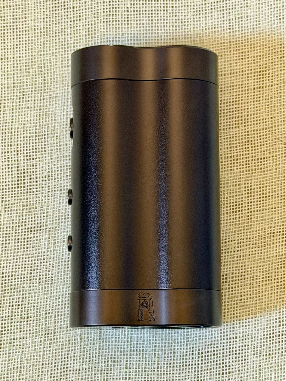 Dicodes Altri Prodotti per fumatori: Dicodes Dani Box 21700 USB-C - DLC - Deep Black – Nuovo e nell'imballaggio originale da Gretzenbach venduto da Spacemonk13 6