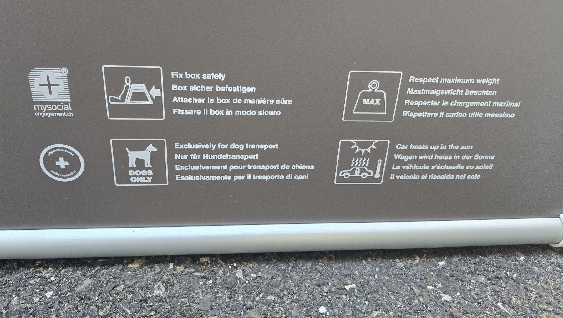 Käfige, Transport & Sicherheit: Hundebox Auto DOGBOX Eco 4 Grösse S – Gebraucht aus Neunkirch von BoBo007 3