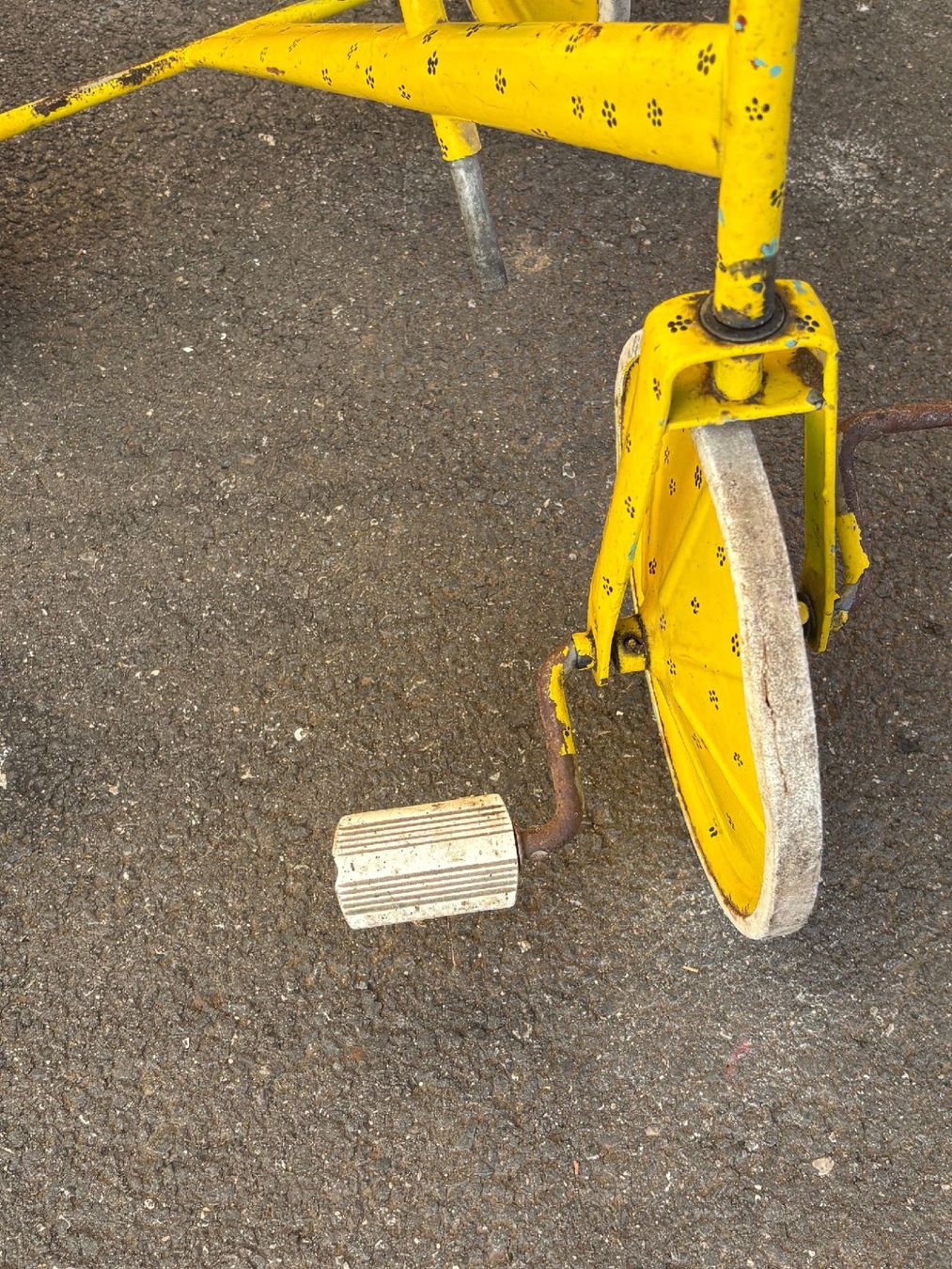 Fahrzeuge für Kinder: ancien tricycle – Gebraucht aus Châtonnaye von lebizu 2
