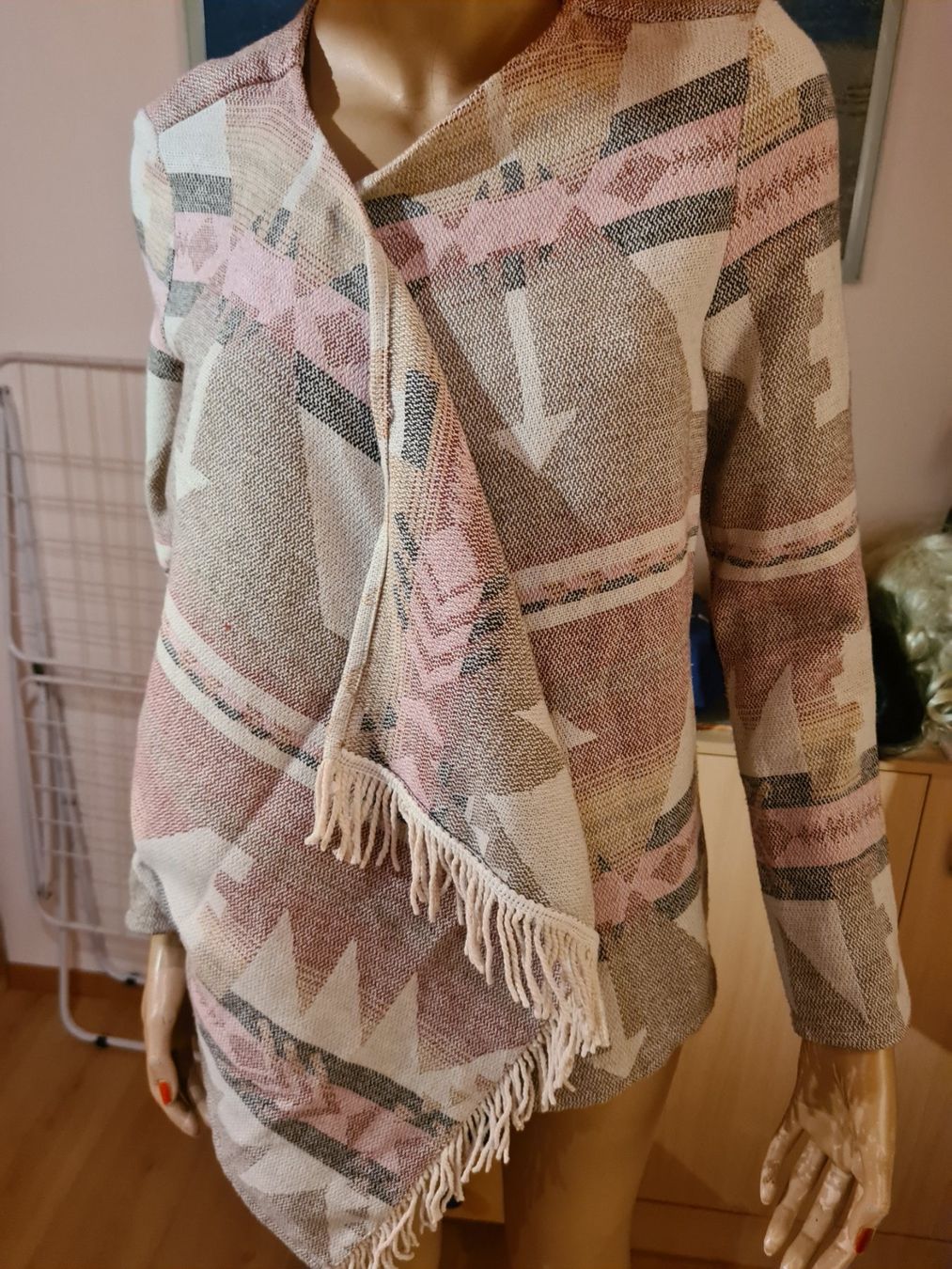 Altro in Moda donna: cooler Poncho ,mega schöne Farben gr.S – Usato da Ferden venduto da jemyce 1