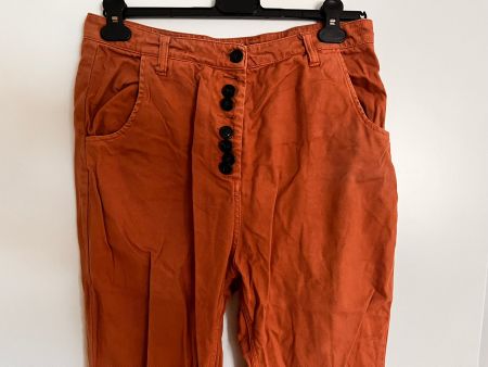 Rostrote Hose vom Zürcher Modelabel Lia-ne, 38